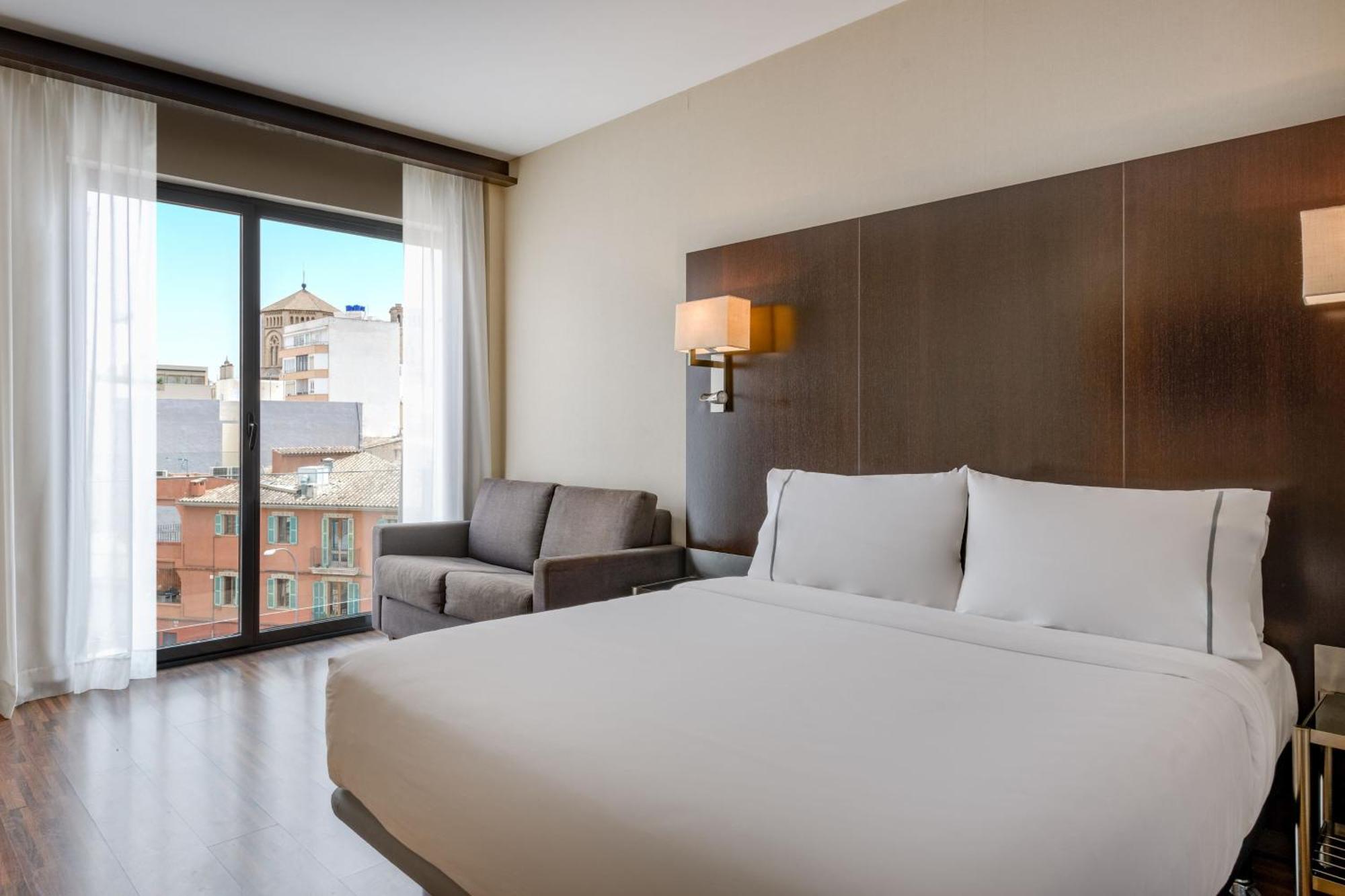 Ac Hotel Ciutat De Palma By Marriott מראה חיצוני תמונה
